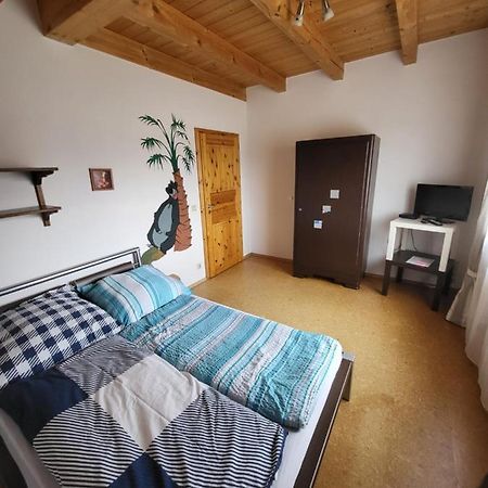Ferienwohnung Helga Thalmassing  エクステリア 写真